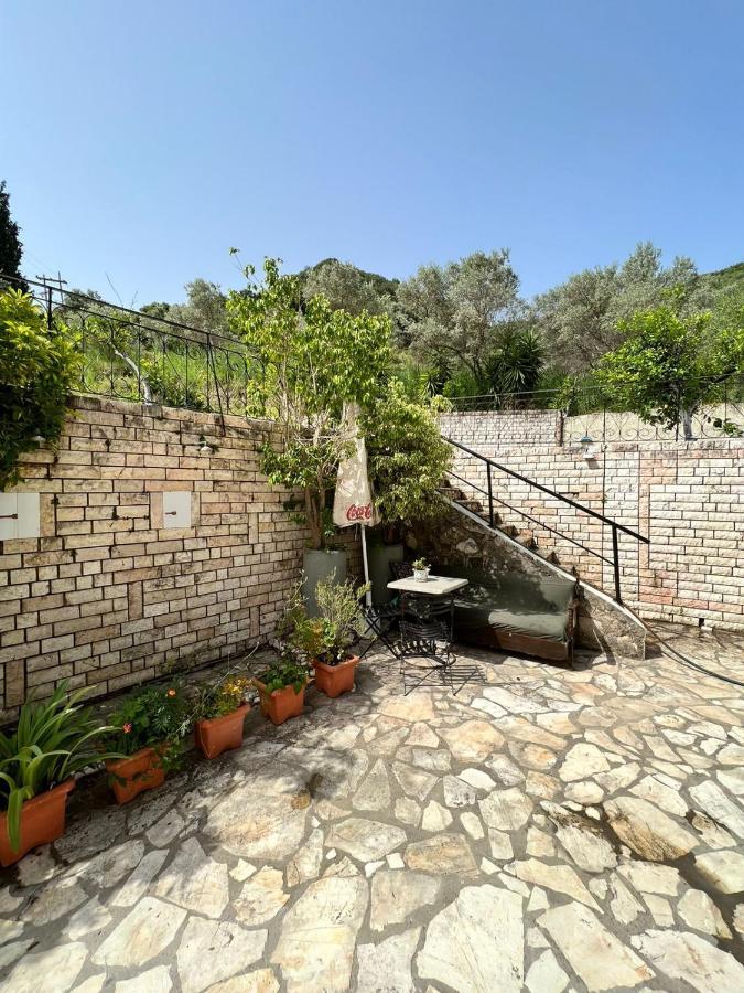 Lithino Apartments - 5Min From The Beach Agios Ioannis Peristerion Exteriér fotografie